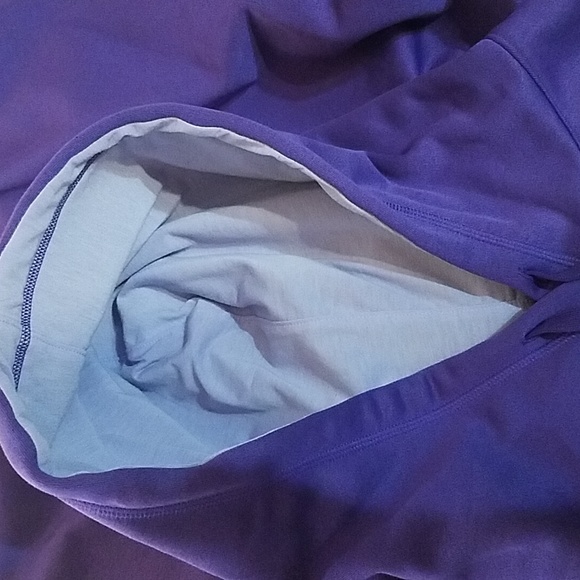 Under Armour hoodie - Picture 6 of 7